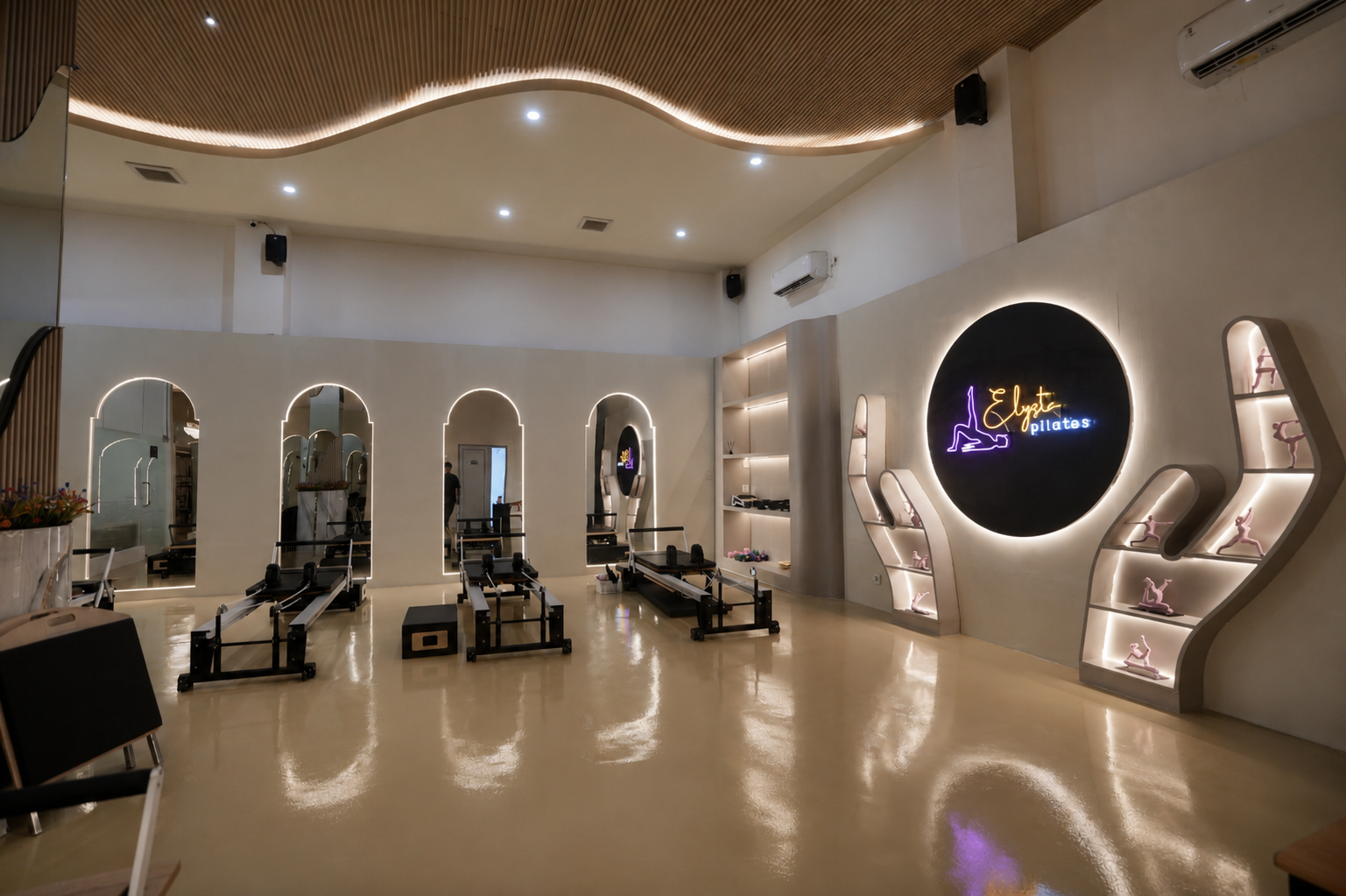 Merrithew Pilates equipment 2